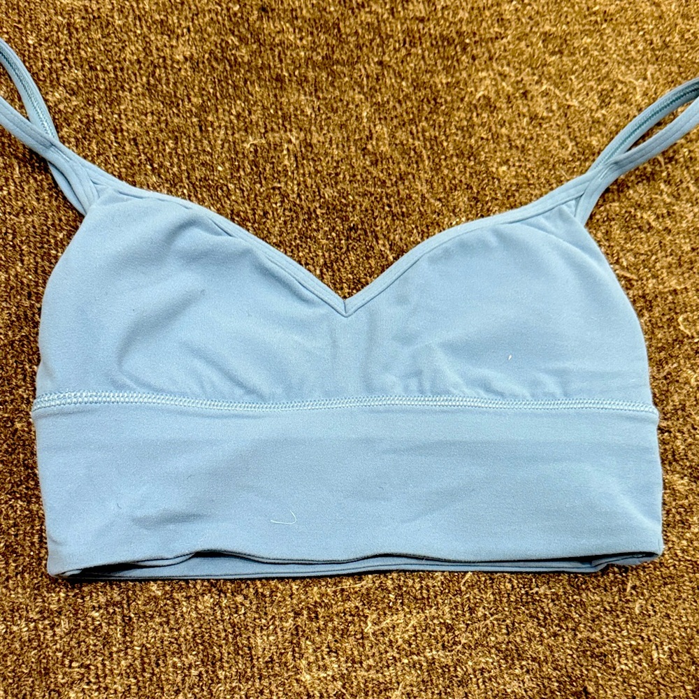 Lululemon Sweetheart V-Neck Blue Bra Size 2